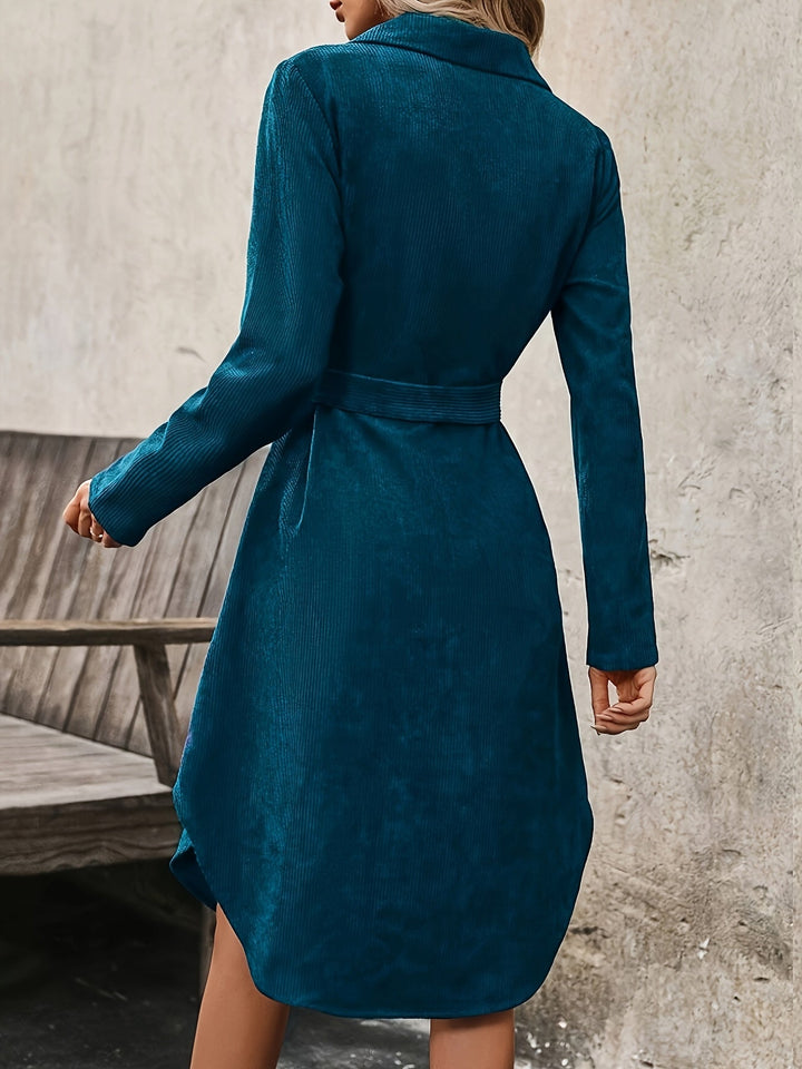 Esfinge | Vestido Azul de Invierno