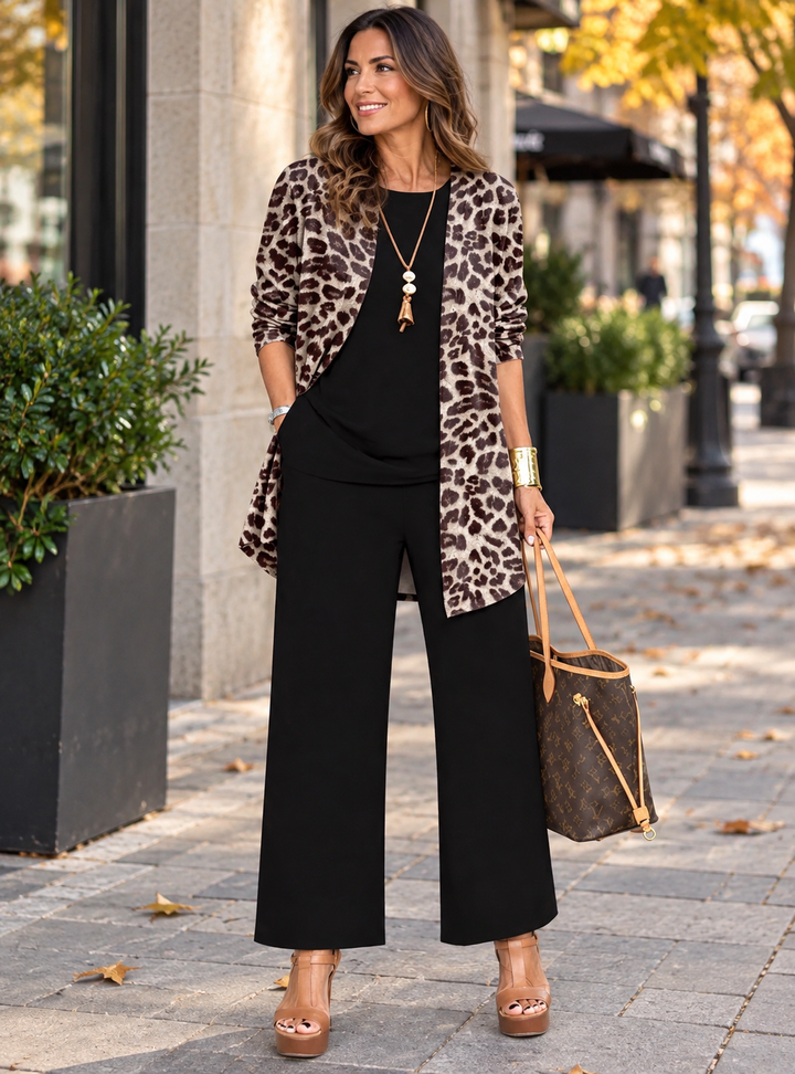 Mónica | Conjunto Curvy de Tres Piezas con Leopardo