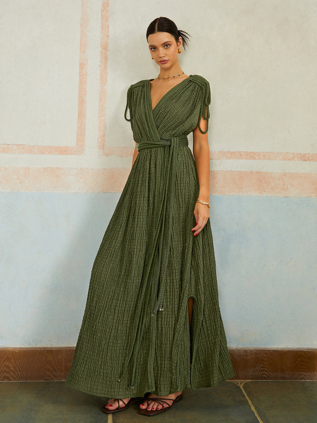Vestido Largo Casual con Pliegues y Cinturón