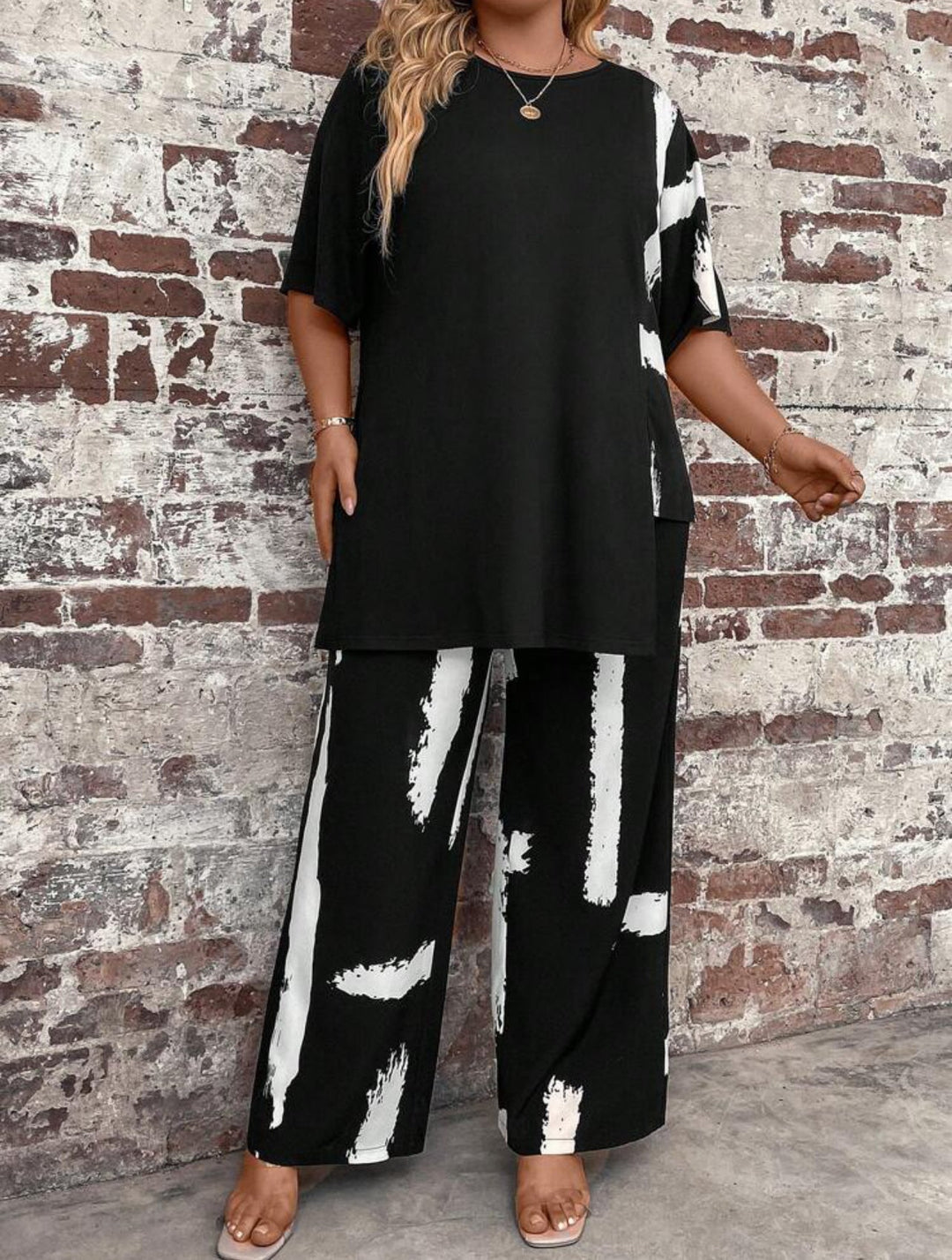 Nieves | Conjunto Curvy Estampado de Camiseta y Pantalón