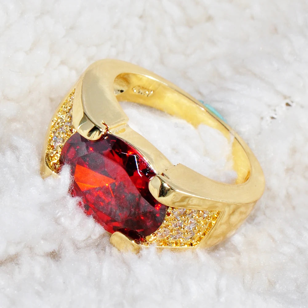 Charm Mannelijke Vrouwelijke Rode Kristalsteen Ring Geel Goud Kleur Dunne Trouwringen Voor Vrouwen Luxe Ovale Zirkoon Verlovingsring