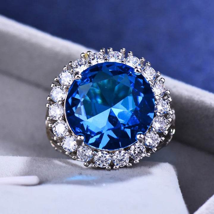 Luxe Vrouwelijke Grote Blauwe Steen Ring Zilver Kleur Trouwringen Voor Vrouwen 2019 Nieuwe Jaar Mode Engagement Ring Sieraden Geschenken