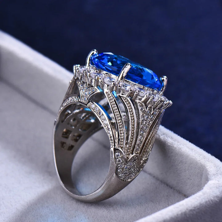 Luxe Vrouwelijke Grote Blauwe Steen Ring Zilver Kleur Trouwringen Voor Vrouwen 2019 Nieuwe Jaar Mode Engagement Ring Sieraden Geschenken