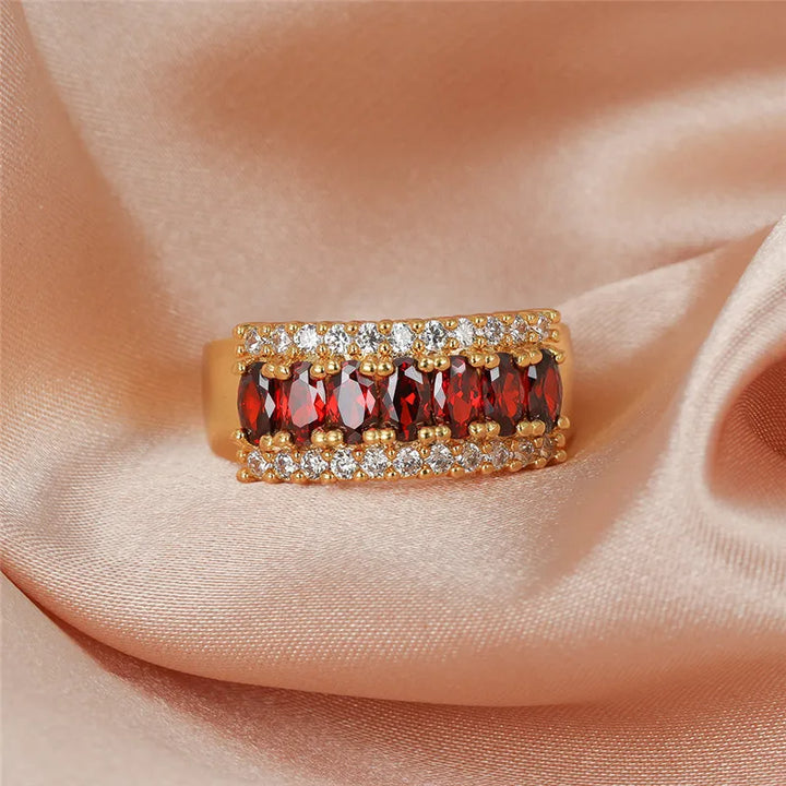 Luxe Vrouwelijke Rode Kristal Steen Ring Charm Grote Gouden Kleur Bruiloft Sieraden Voor Vrouwen Belofte Geometrische Zirkoon Verlovingsringen