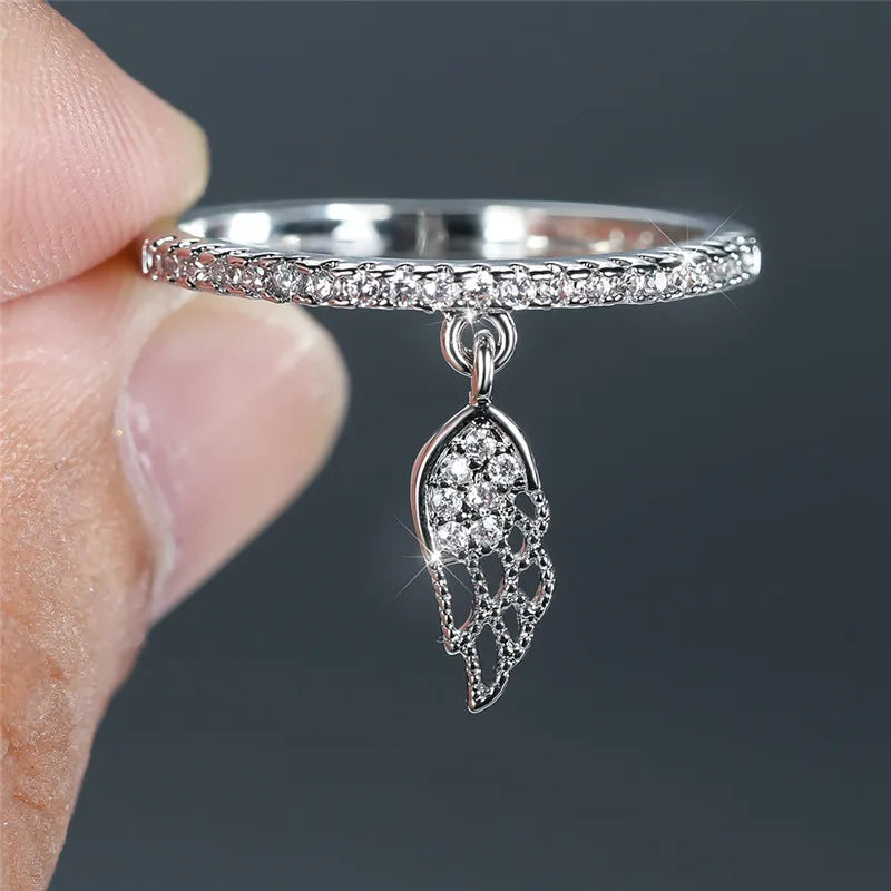 Leuke Vrouwelijke Kristallen Engel Vleugel Hanger Ring Trendy Goud Zilver Kleur Verlovingsring Charme Zirkoon Steen Trouwringen Voor Vrouwen