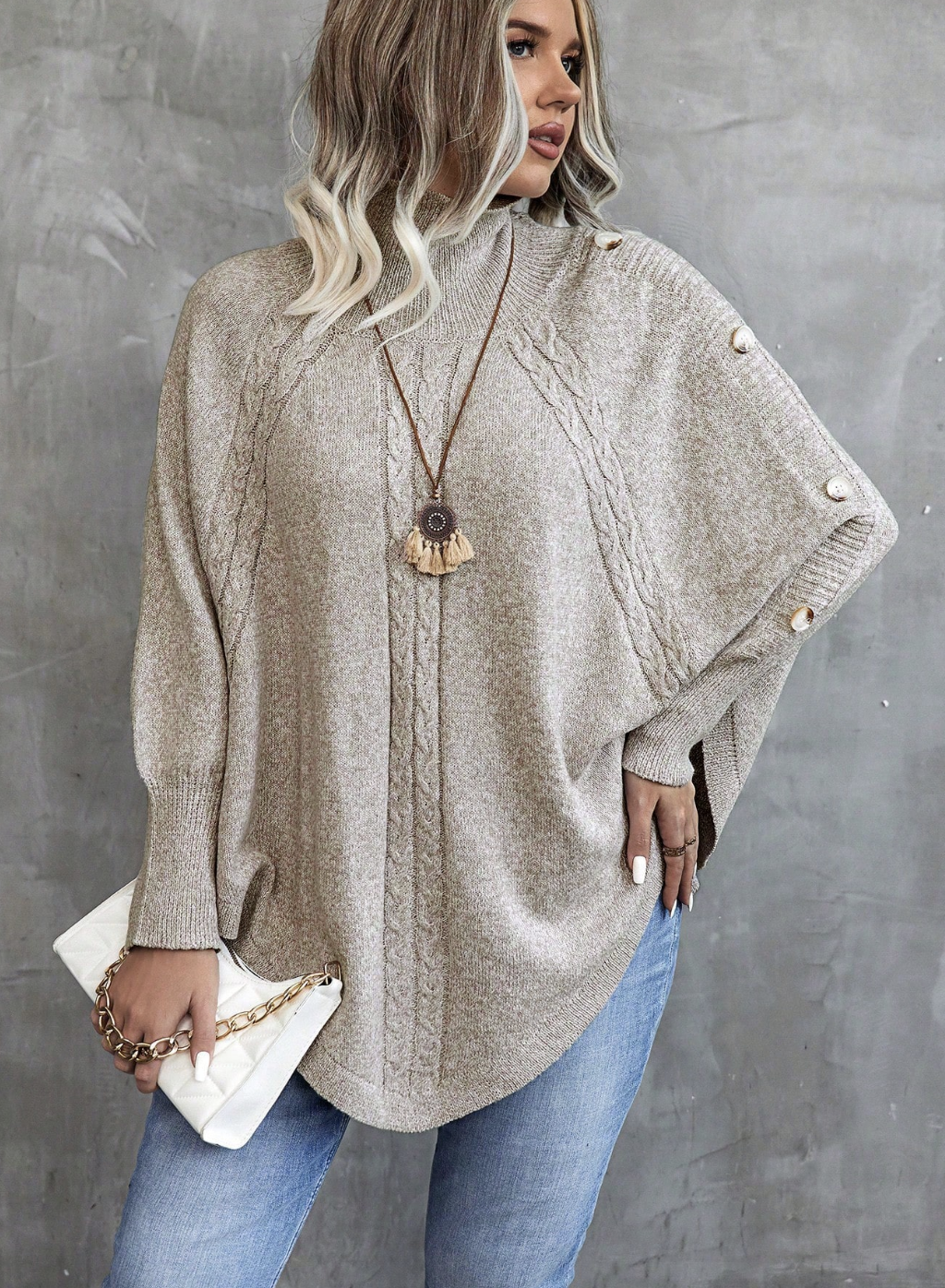 Micaela | Jersey Curvy de Canalé con Botones