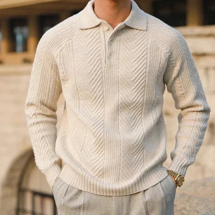 Knitted Sweater – Patterned Texture & Layered Warmth