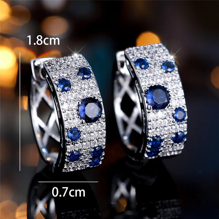 Leuke Vrouwelijke Wit Blauwe Zirkoon Steen Ronde Hoepel Oorbellen Mode Zilveren Kleur Bruiloft Sieraden Voor Vrouwen
