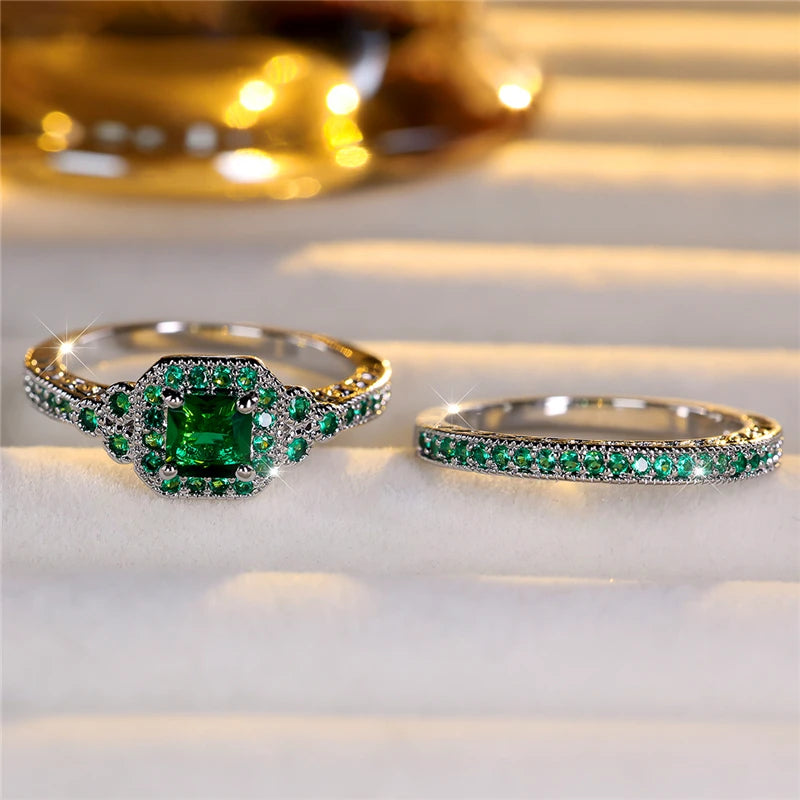 Luxe Vrouwelijke Groene Zirkoon Steen Verlovingsring Set Schattige Zilveren Kleur Bruiloft Sieraden Voor Vrouwen