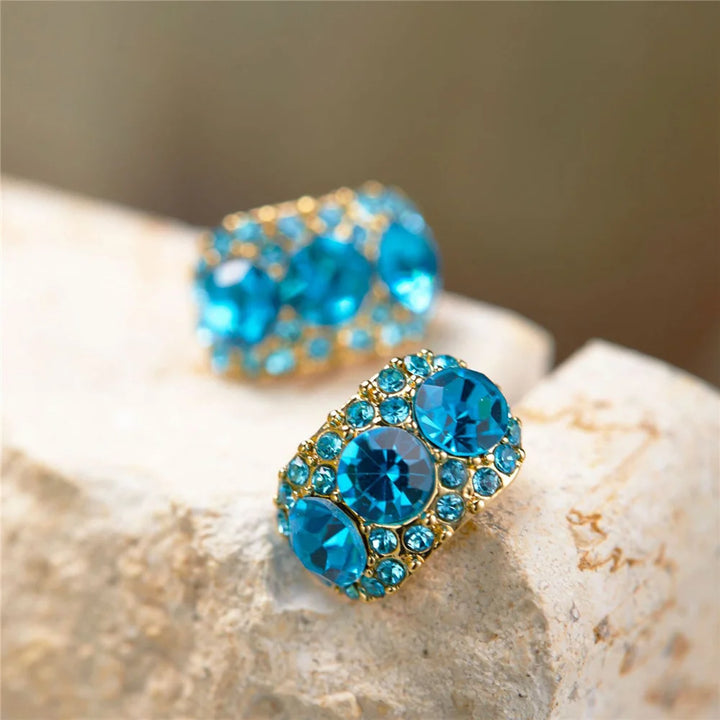 Elegante Vrouwelijke Blauwe Strass Clip Oorbellen 2024 Trend Gouden Kleur Bruiloft Sieraden Voor Vrouwen