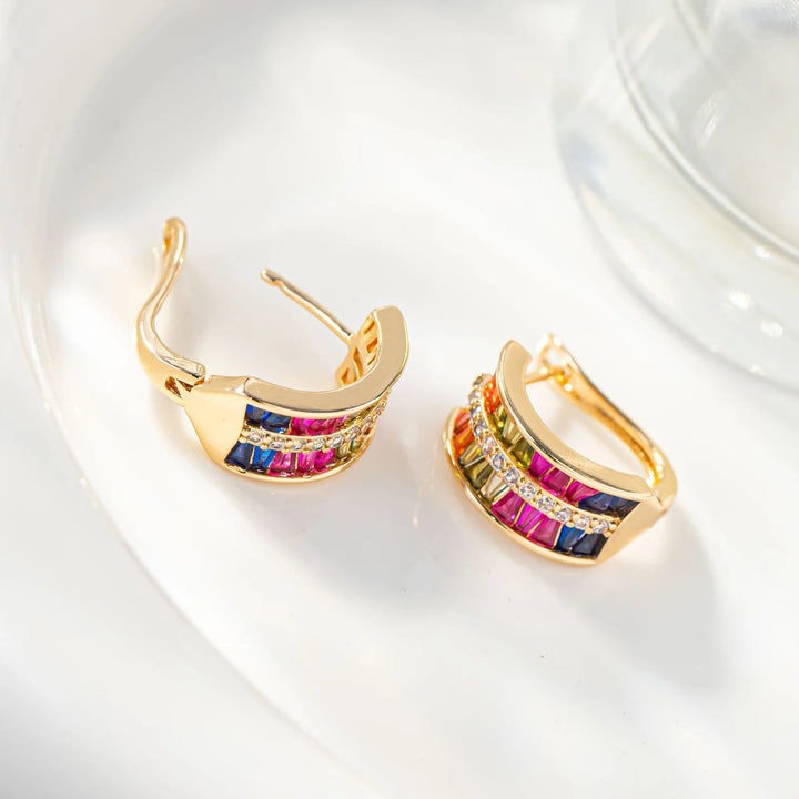 Leuke Vrouwelijke Kleurrijke Zirkoon Stenen Oorringen Unieke Gouden Kleur Bridemaids Geschenken Bruiloft Sieraden Voor Vrouwen