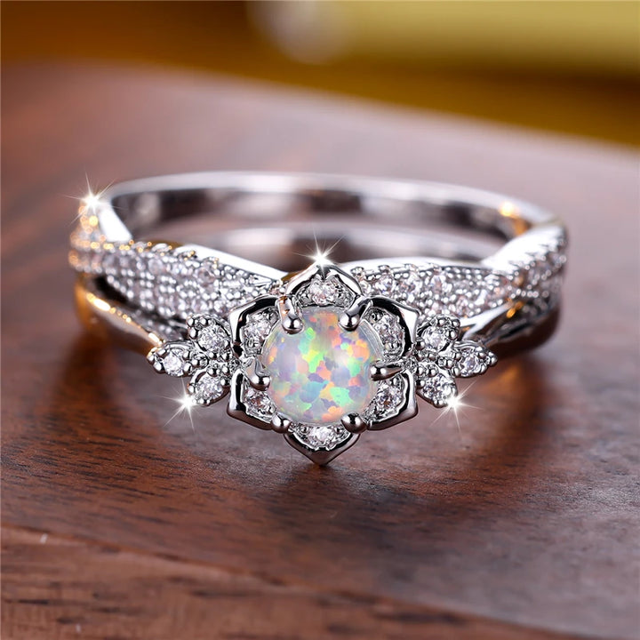 Fleur Opale | White Opal-Look Ring Set