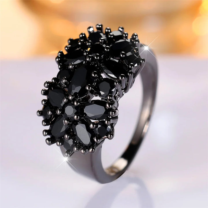 Noirienne | Crystal Ring