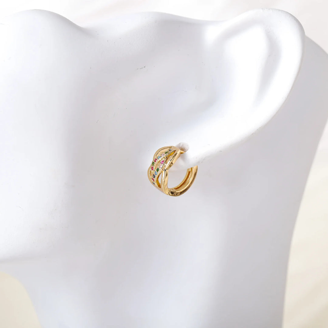Schattige Vrouwelijke Kleurrijke Helix Zirkoon Steen Oorringen Elegante Gouden Kleur Bruiloft Sieraden Voor Vrouwen