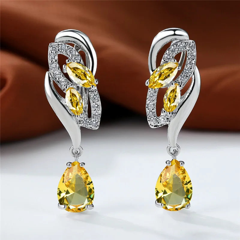 Luxe Vrouwelijke Groene Steen Zilver Kleur Clip Oorbellen Voor Vrouwen Charm Crystal Zirkoon Bruiloft Sieraden