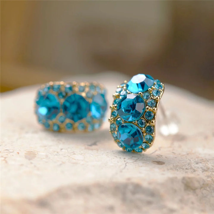 Elegante Vrouwelijke Blauwe Strass Clip Oorbellen 2024 Trend Gouden Kleur Bruiloft Sieraden Voor Vrouwen