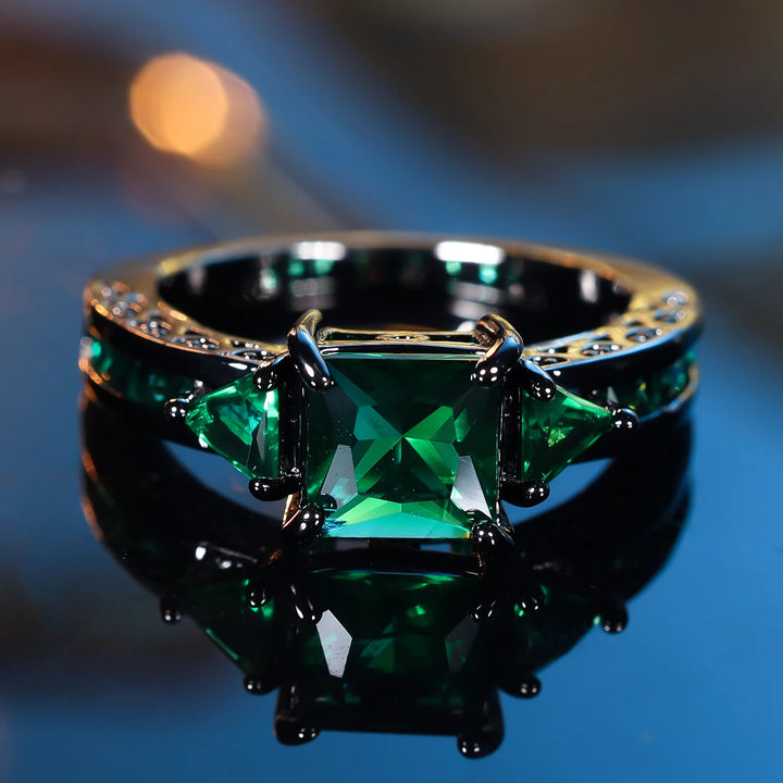 Verde Carré | Green Square Crystal Ring