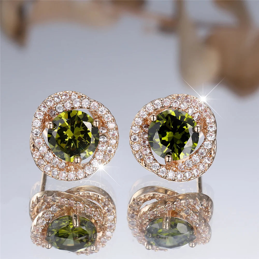 Leuke vrouwelijke steen olijfgroene zirkoon ronde oorknopjes gouden kleur bruiloft sieraden voor vrouwen