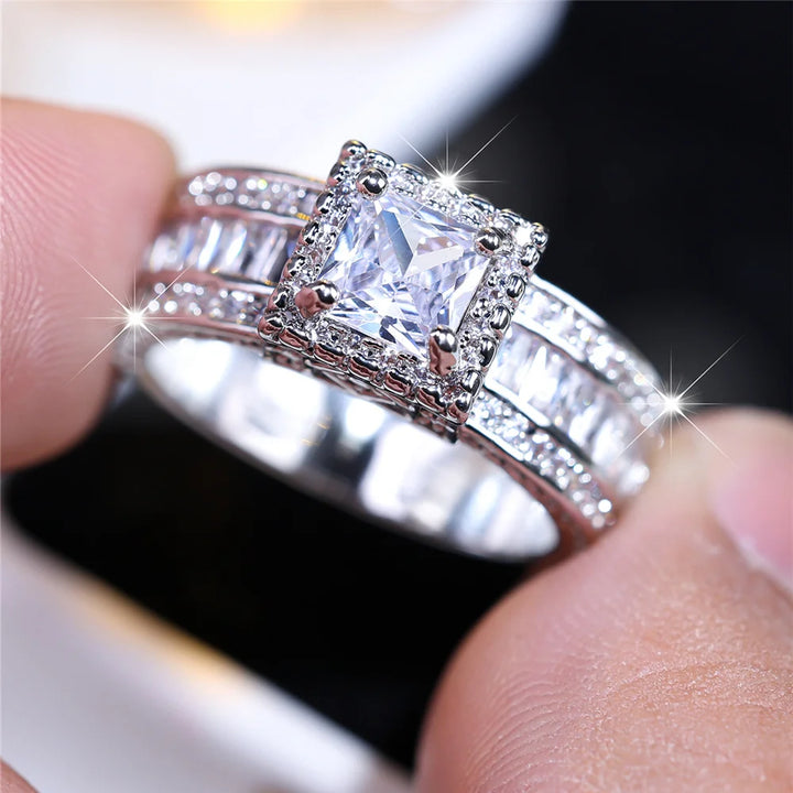 Bianca Crystal Cluster Ring