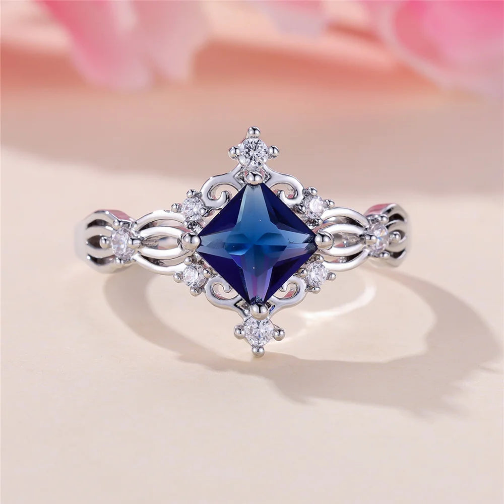 Bedel Vrouw Blauw Wit Vierkant Rond Zirkoon Stenen Ring Zilver Kleur Sierlijk Cadeau Feest Bruiloft Sieraden Voor Vrouwen
