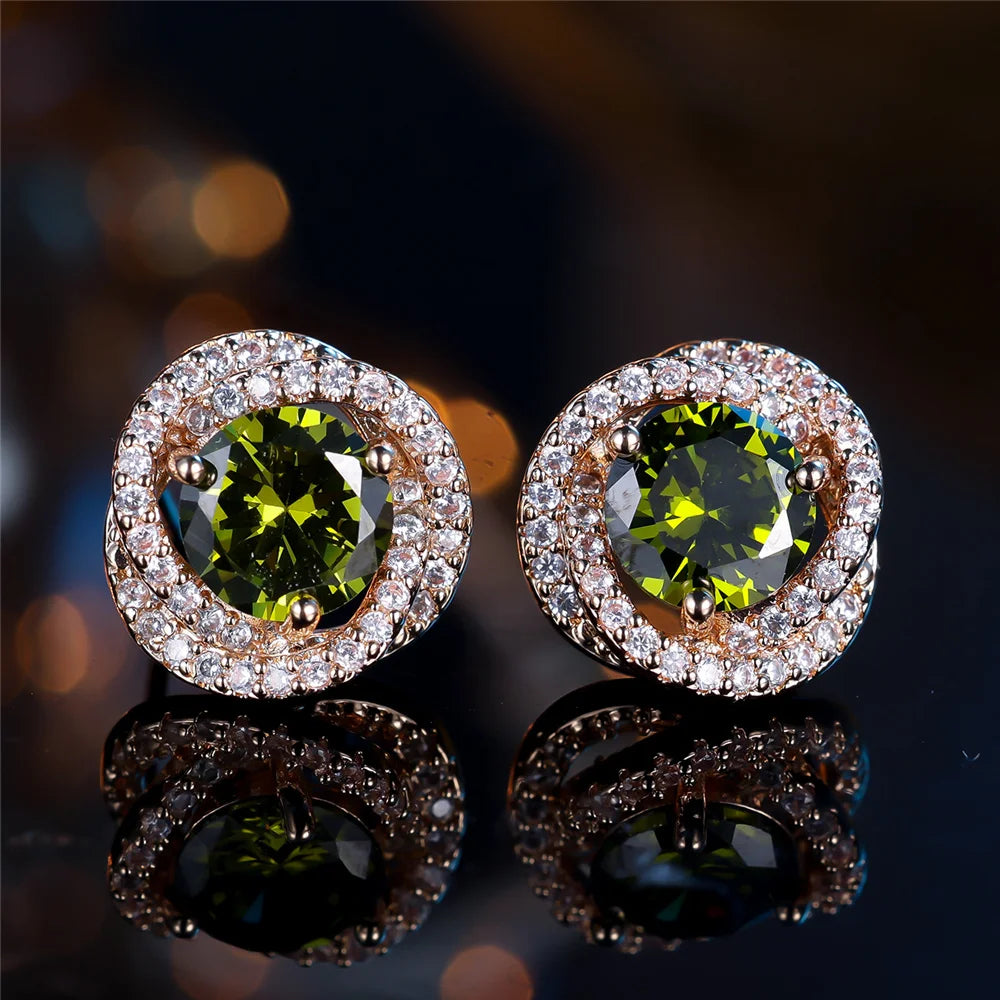 Leuke vrouwelijke steen olijfgroene zirkoon ronde oorknopjes gouden kleur bruiloft sieraden voor vrouwen