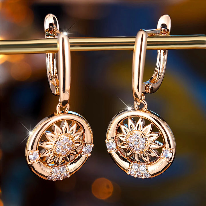 Luxe vrouwelijke witte zirkoon steen zonnebloem hoepel oorbellen mode vrouwelijke gouden kleur bruiloft sieraden voor vrouwen