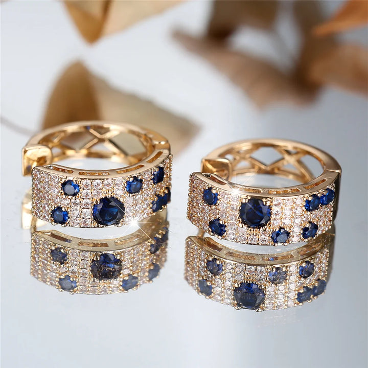 Leuke Vrouwelijke Wit Blauwe Zirkoon Steen Ronde Hoepel Oorbellen Mode Zilveren Kleur Bruiloft Sieraden Voor Vrouwen