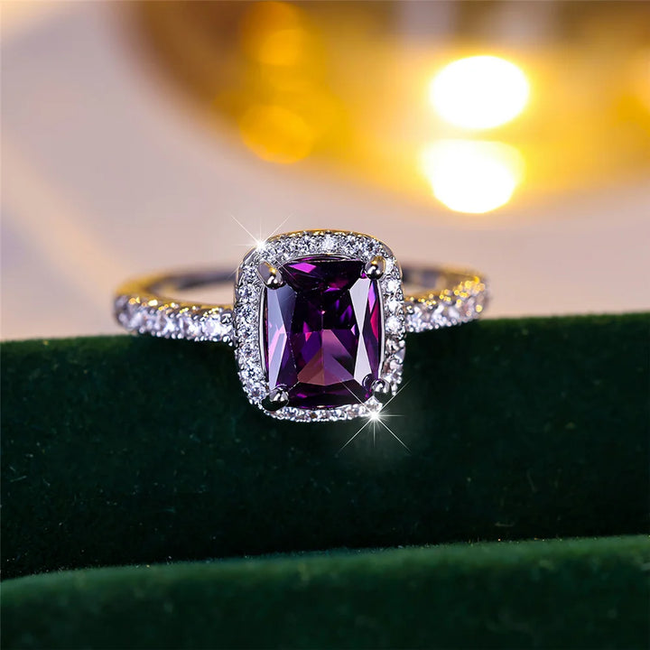 Luxe vrouwelijke paarse zirkoon steen verlovingsring charme zilveren kleur bruiloft sieraden voor vrouwen
