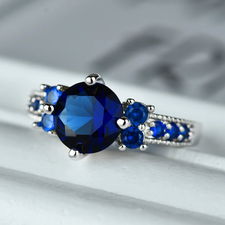 Luxe Vrouwelijke Charme Groen Roze Kristal Zilveren Kleur Ringen Voor Vrouwen Ronde Stenen Verloving Bruiloft Sieraden
