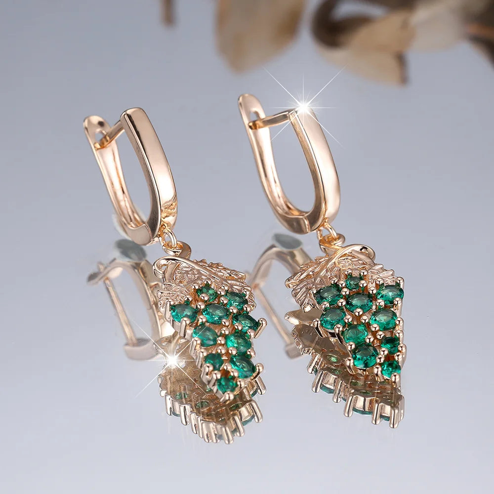 Charme Vrouwelijke Groene Kristal Zirkoon Steen Druif Hoepel Oorbellen Goud Kleur Eenvoudige Bruiloft Sieraden Voor Vrouwen