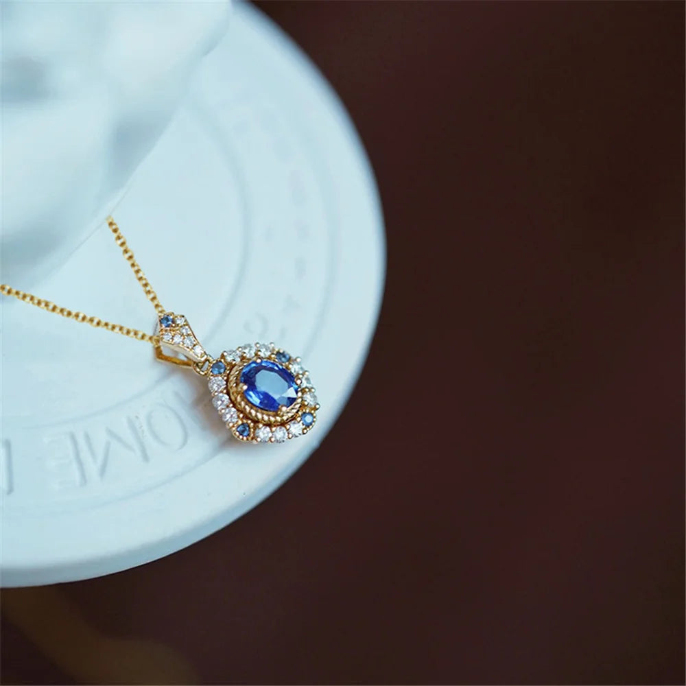 Soleil Bleu | Blue Round Pendant Necklace