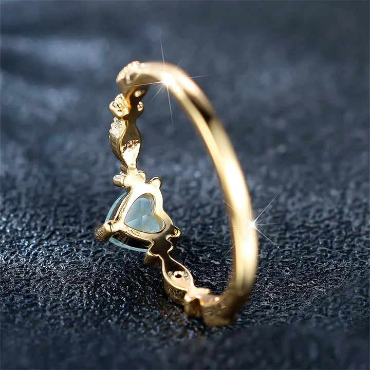 Schattige Vrouwelijke Waterblauwe Zirkoon Stenen Ring Trendy Geel Goud Kleur Hart Verloving Bruid Bruiloft Sieraden Voor Vrouwen