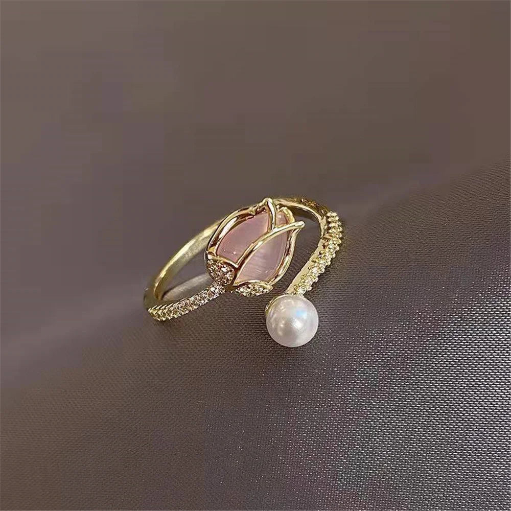 Charme Vrouwelijke Witte Parel Bloem Verstelbare Open Ring Goud Kleur Leuke Gift Bruiloft Sieraden Voor Vrouwen