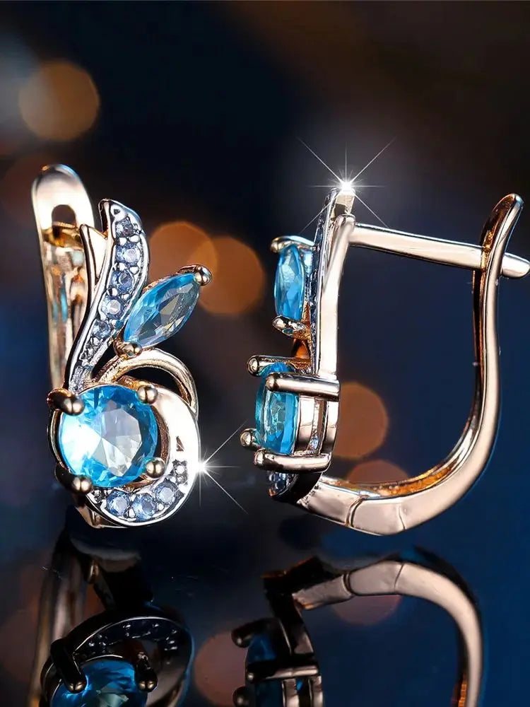 Charme Vrouwelijke Water Blauw Kristal Zirkoon Steen Hoepel Oorbellen Goud Kleur Eenvoudige Bruiloft Sieraden Voor Vrouwen