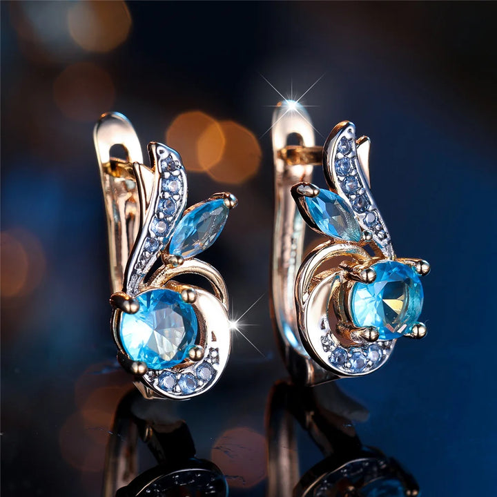 Charme Vrouwelijke Water Blauw Kristal Zirkoon Steen Hoepel Oorbellen Goud Kleur Eenvoudige Bruiloft Sieraden Voor Vrouwen