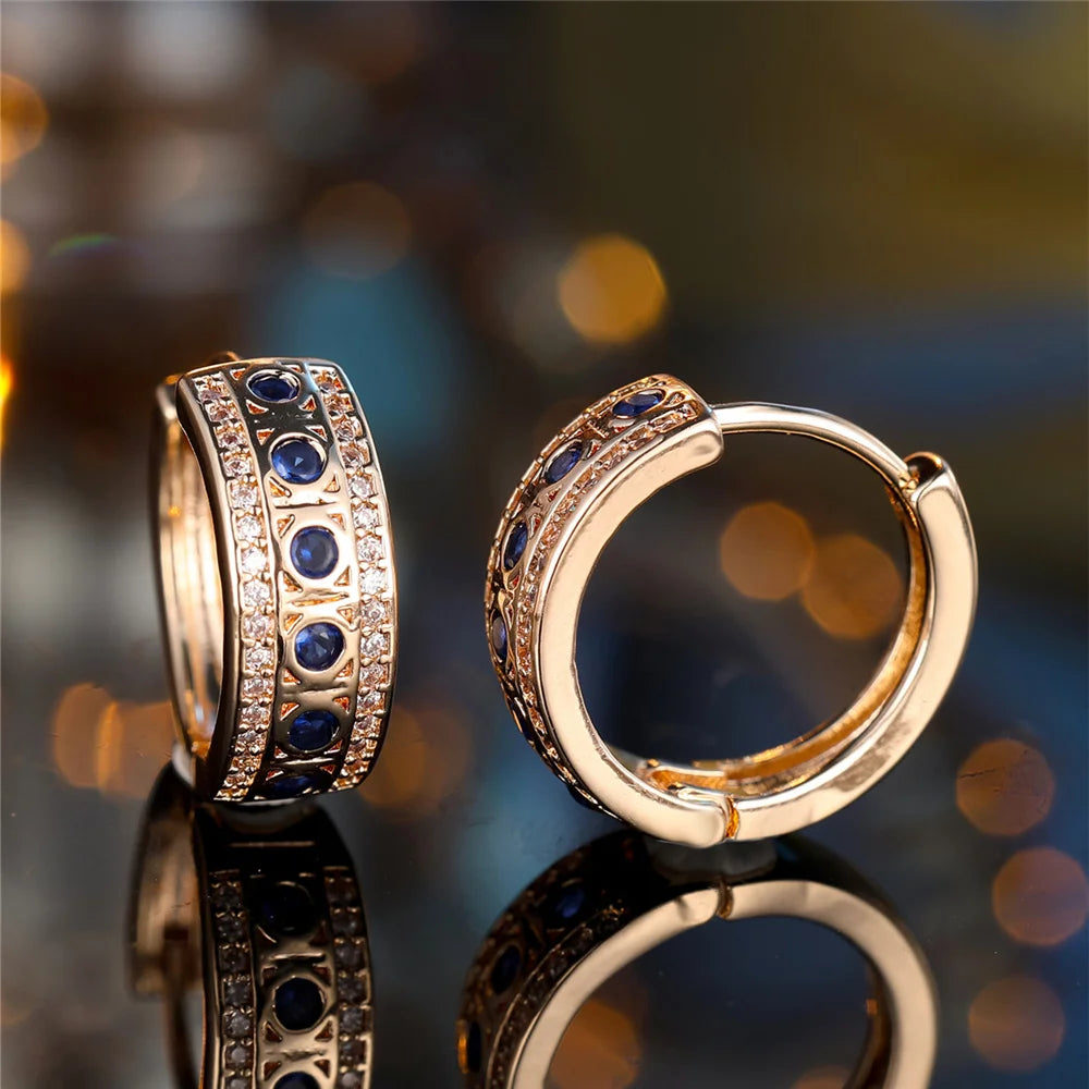 Leuke Vrouwelijke Blauwe Ronde Zirkoon Steen Hoepel Oorbellen Mode Gouden Kleur Bruiloft Sieraden Voor Vrouwen