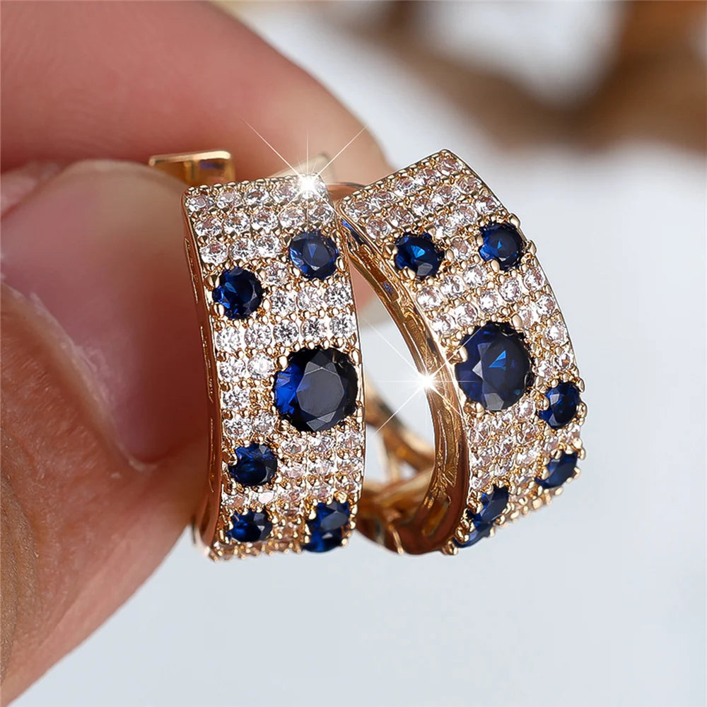 Leuke Vrouwelijke Wit Blauwe Zirkoon Steen Ronde Hoepel Oorbellen Mode Zilveren Kleur Bruiloft Sieraden Voor Vrouwen