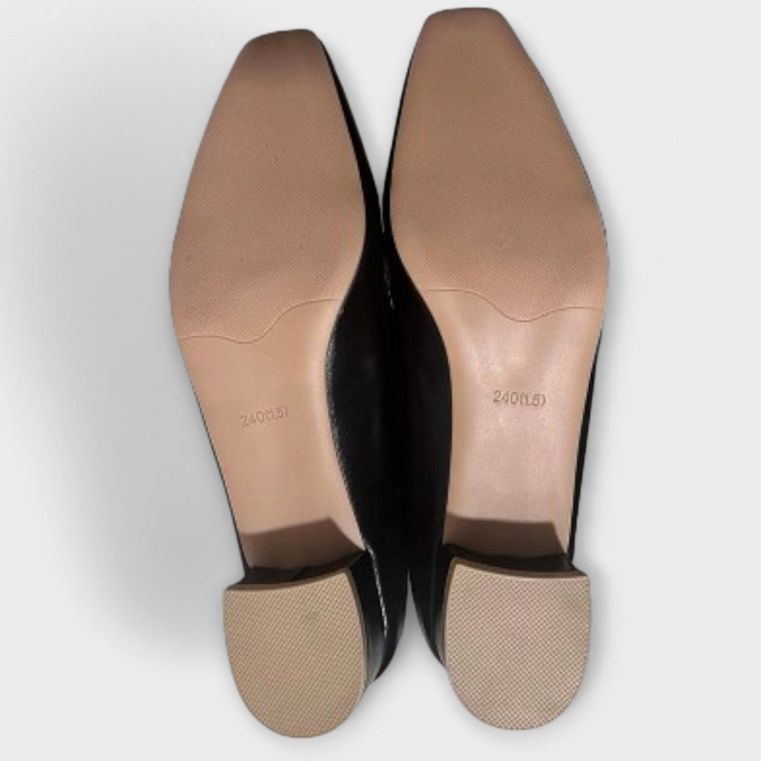 Mónica | Zapatillas de Casa de Cuero