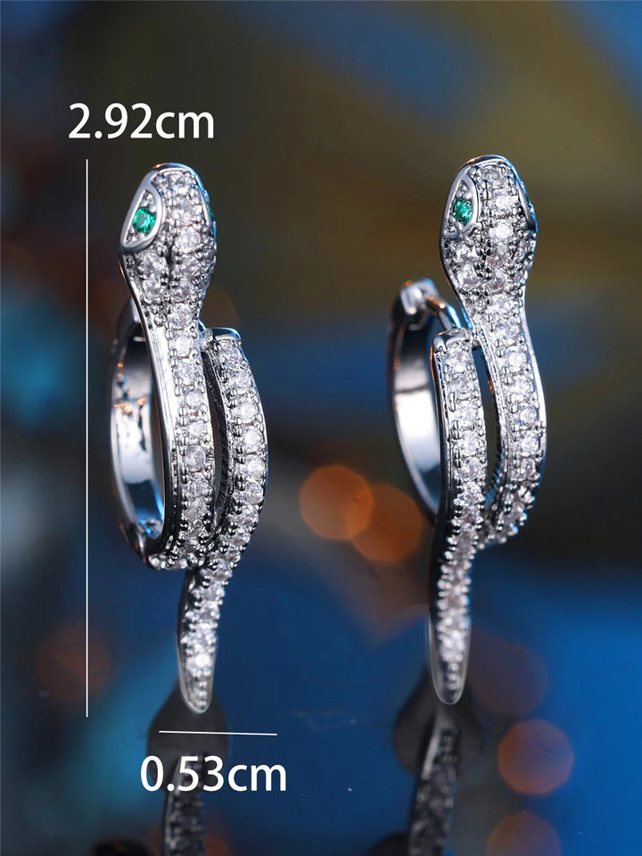 Leuke Vrouwelijke Kleine Wit Groen Zirkoon Steen Slang Dier Hoepel Oorbellen Mode Zilveren Kleur Bruiloft Sieraden Voor Vrouwen