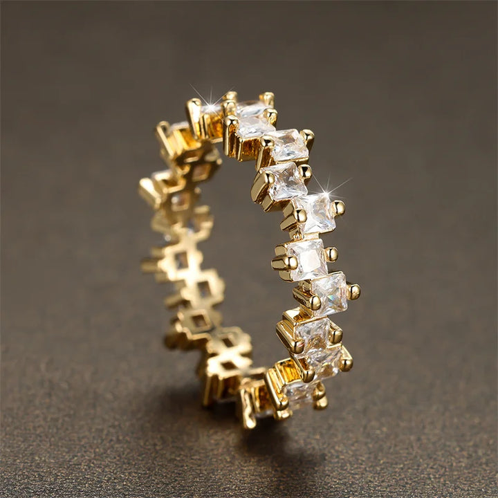 Luxe Kristal Kleine Vierkante Stenen Ring Lichtpaars Zirkoon Verlovingsring Charme Geel Goud Kleur Trouwringen Voor Vrouwen
