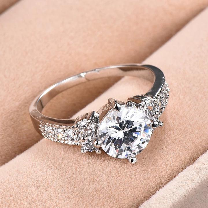 Luxe Vrouwelijke Charme Groen Roze Kristal Zilveren Kleur Ringen Voor Vrouwen Ronde Stenen Verloving Bruiloft Sieraden