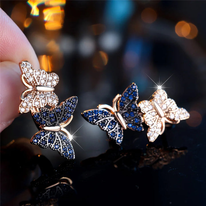 Charme Vrouwelijke Wit Blauw Kristal Zirkoon Steen Vlinder Hoepel Oorbellen Goud Kleur Eenvoudige Bruiloft Sieraden Voor Vrouwen
