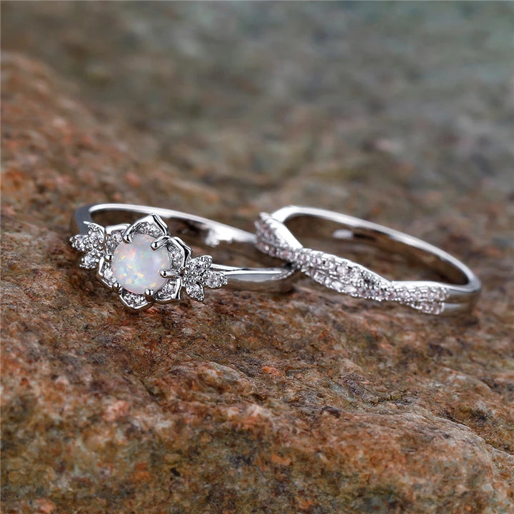 Fleur Opale | White Opal-Look Ring Set