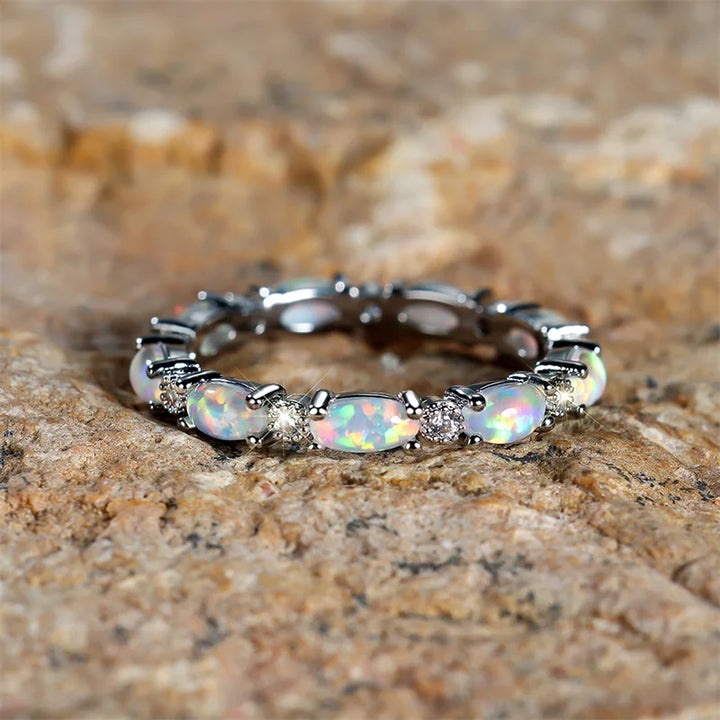 Boho Vrouwelijke Kleine Ovale Stenen Ring Mode Rose Goud Zilver Kleur Trouwringen Voor Vrouwen Blauw Wit Vuur Opaal Verlovingsring