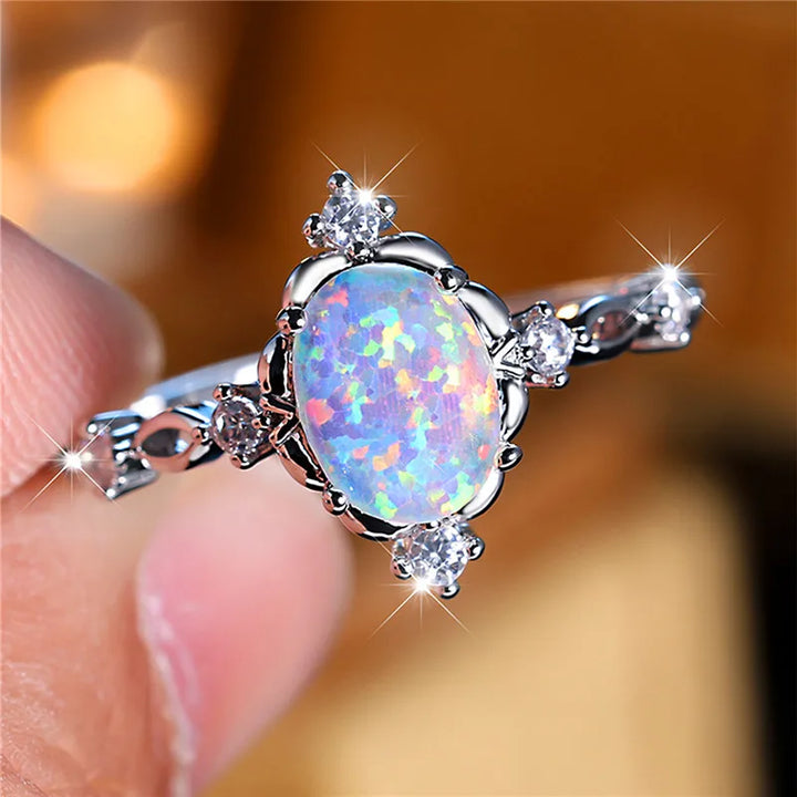 Leuke vrouwelijke witte ovale opaal stenen verlovingsring trendy zilveren kleur bruid bruiloft sieraden cadeau voor vrouwen