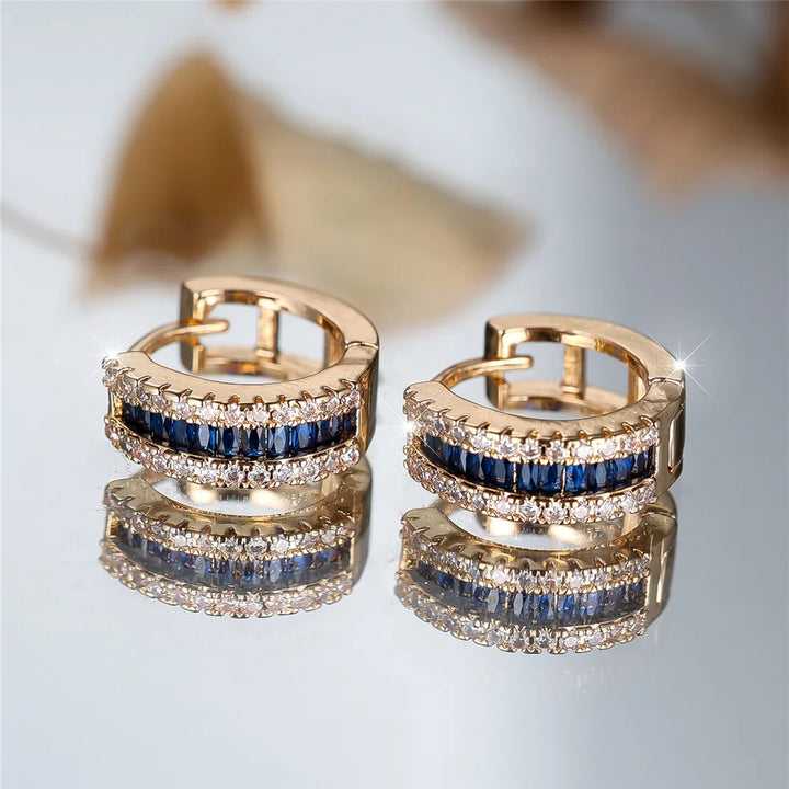 Schattige Vrouwelijke Witte Blauwe Zirkoon Steen Ronde Oorringen Mode Vrouwelijke Gouden Kleur Bruiloft Sieraden Voor Vrouwen