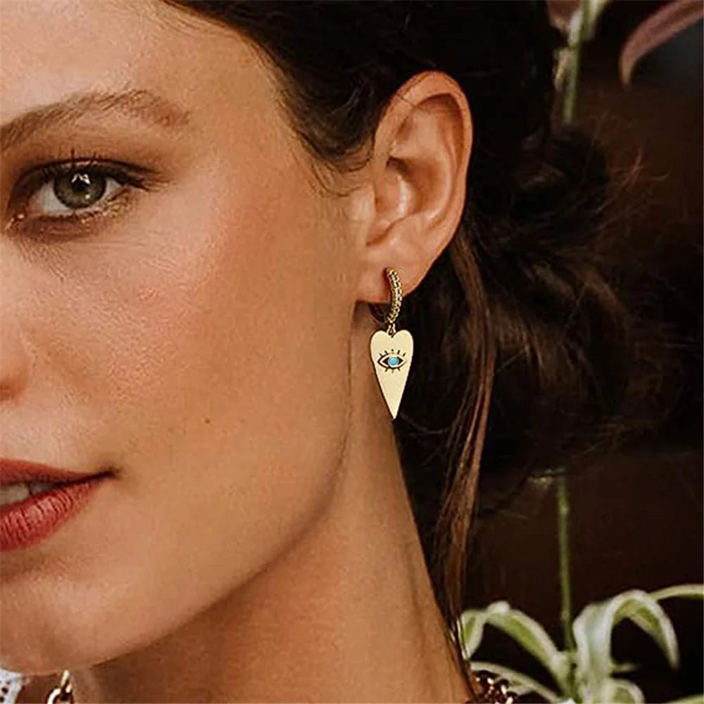 Unieke Vrouwelijke Blauwe Boze Oog Zirkoon Steen Bengelen Oorbellen Sierlijke Gouden Kleur Feestsieraden Voor Vrouwen