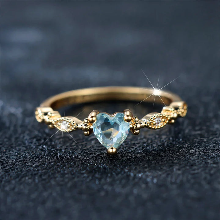 Schattige Vrouwelijke Waterblauwe Zirkoon Stenen Ring Trendy Geel Goud Kleur Hart Verloving Bruid Bruiloft Sieraden Voor Vrouwen