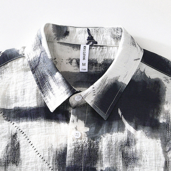 Short-Sleeve Shirt - Printed Front & Loose Movement Fit