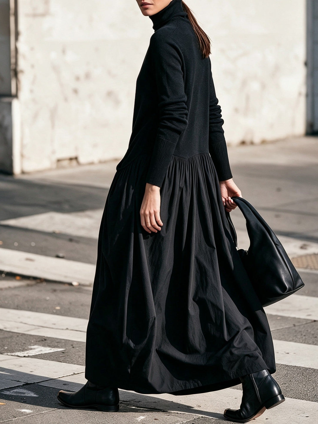 Odilia | Vestido Maxi Negro de Cuello Alto